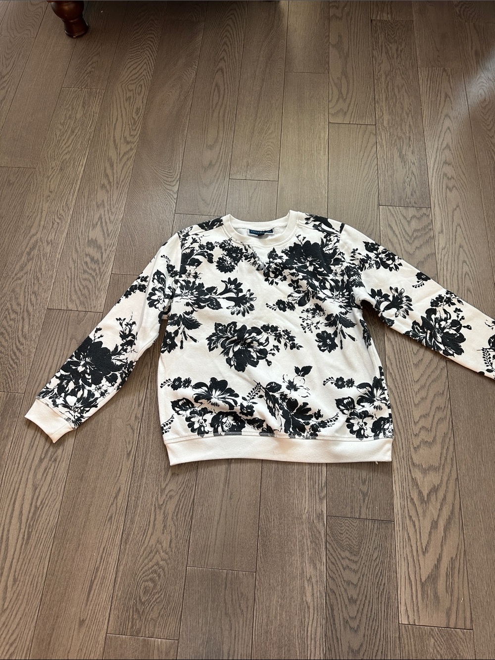 Karen Scott Black Floral Crewneck Sweatshirt on Cream